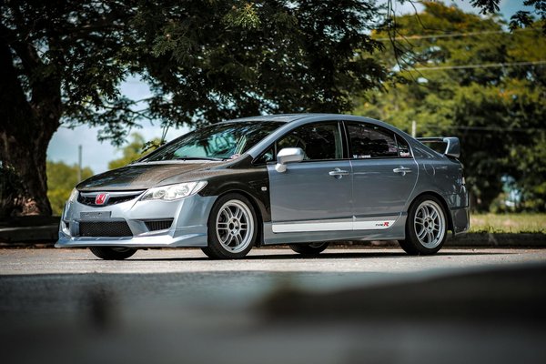 Comment les systèmes de freinage automatiques améliorent-ils la sécurité des piétons en milieu urbain?